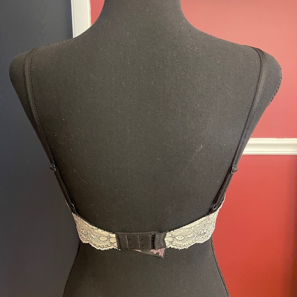 Victoria's Secret Lace Overlay Bra - Black and Cream - Picture 6 of 7